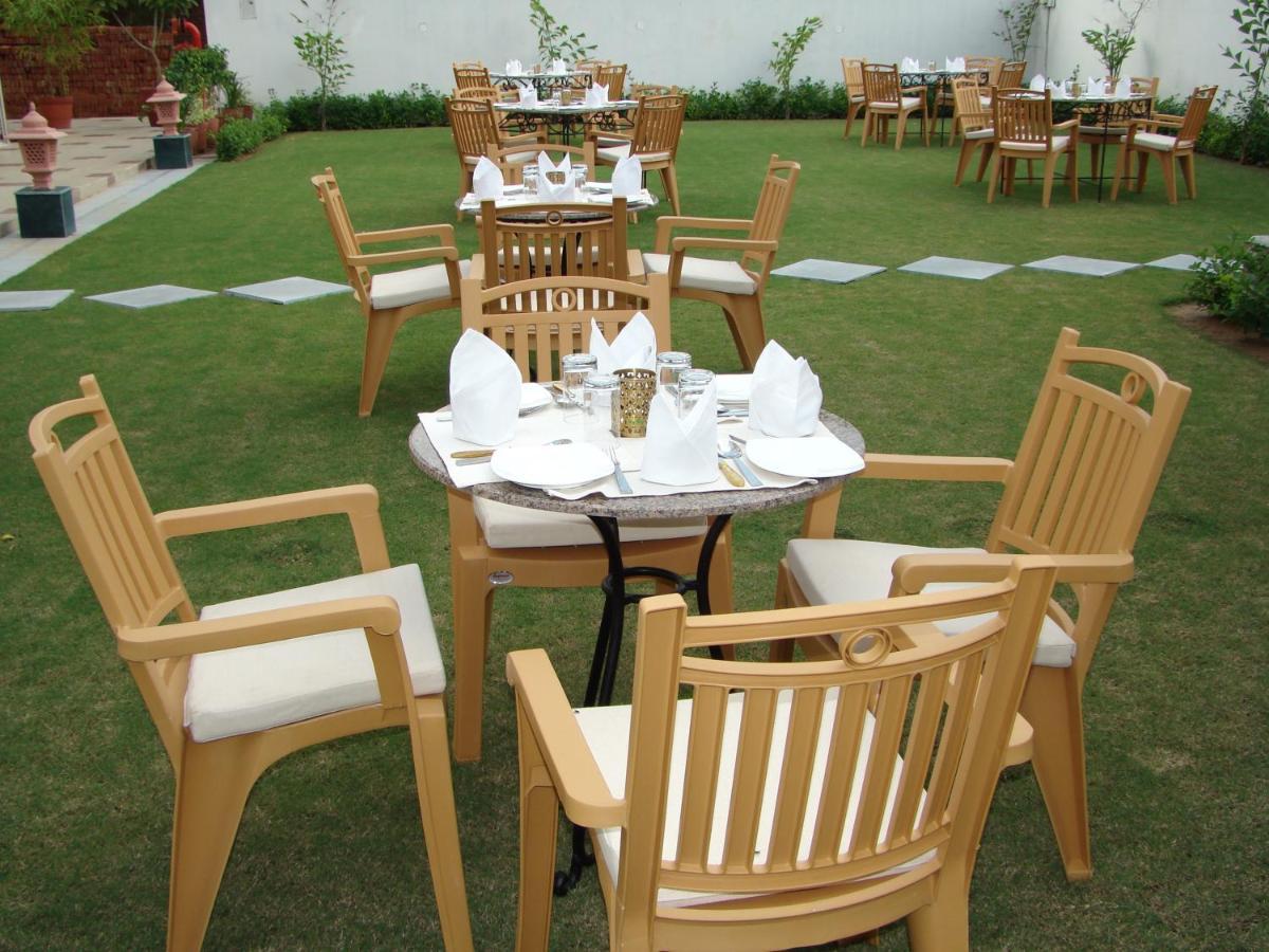 Aurum Boutique Hotel Jaipur Exteriör bild
